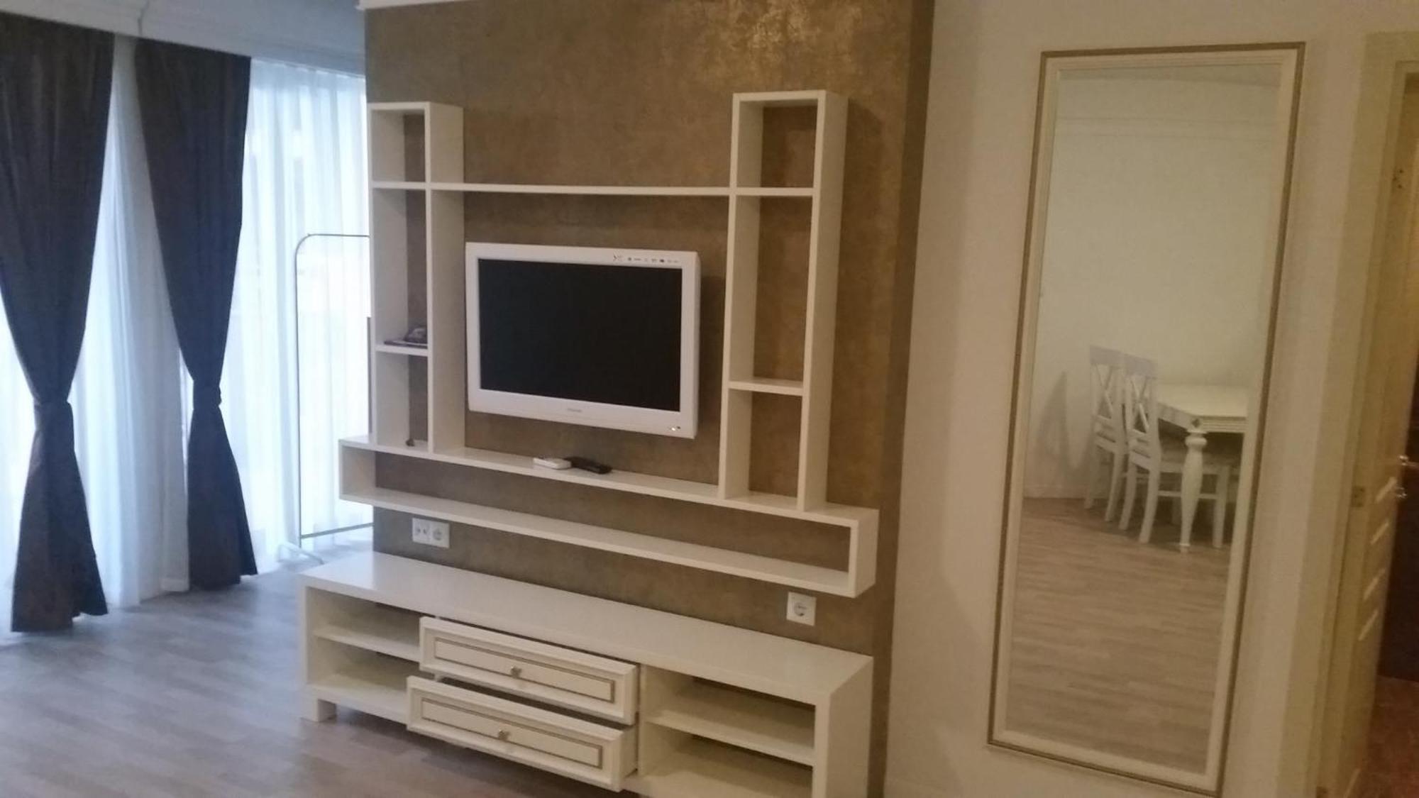 מלון Golden Ina
