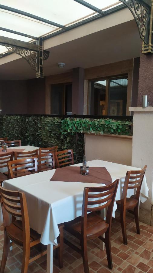 Golden Ina Hotel 4*