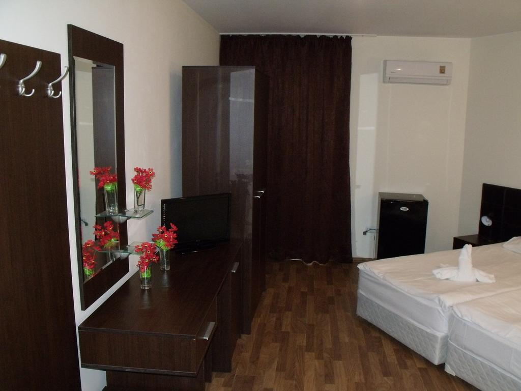 Golden Ina Hotel Sunny Beach