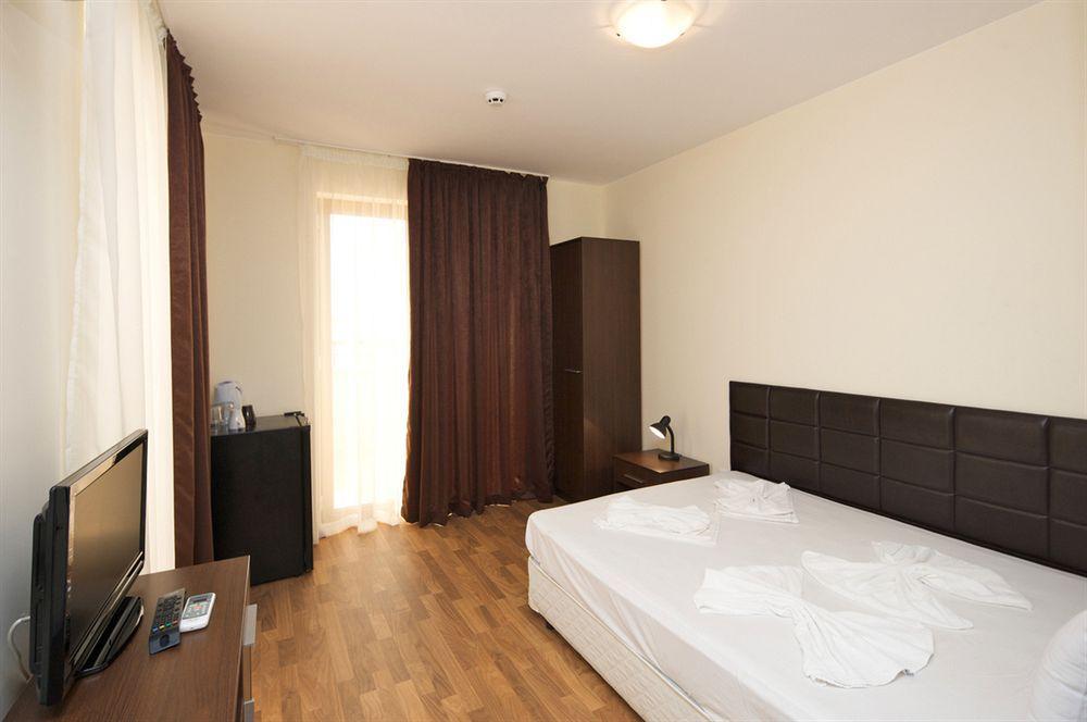Golden Ina 4* Sunny Beach